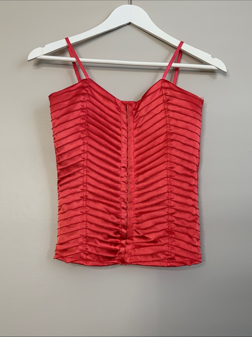 le chateau Coral Satin Ribbed Cami with hook eye clasps